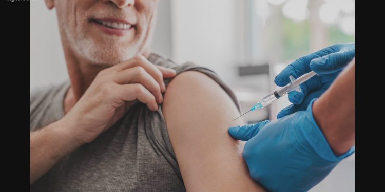 ‘I do not envy OHA’: After healthcare workers, who gets vaccinated next in Oregon?