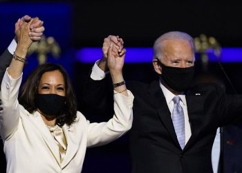 Oregon officially casts electoral votes for Biden and Harris