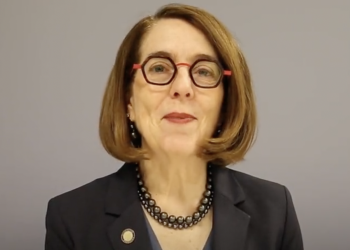 Governor Brown joined CMS Administrator Brooks-LaSure to announce the approval of a Medicaid state plan amendment for Oregon