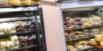 GH Foods NW recalled approximately 106 pounds of ready-to-eat salad with chicken products due to misbranding and undeclared allergens