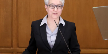 Governor Tina Kotek issued the following statement in response to the Alliance for Hippocratic Medicine v. U.S. Food and Drug Administration ruling