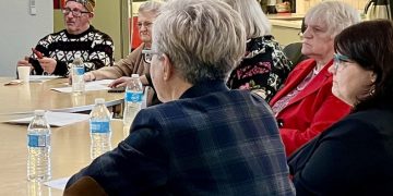 Gov. Kotek and First Lady Aimee Kotek Wilson visited Clackamas County to mark the 35th stop of her One Oregon Listening Tour, traveling to meet with Oregonians in Estacada, Oregon City, Gladstone, and Milwaukie