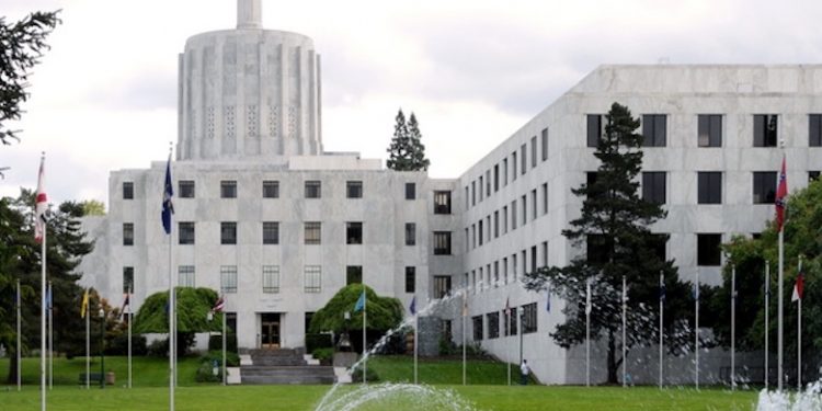 The Bond Buyer announced Oregon State Treasury’s March 2023 General Obligation bond sale as its “Deal of the Year” for the Far West region