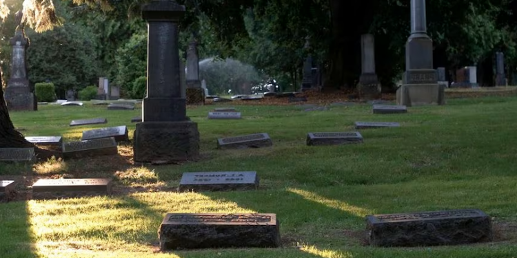 This year Oregon Historic Cemetery Cleanup days will be supported by SOLVE and the Oregon Commission on Historic Cemeteries, state officials say