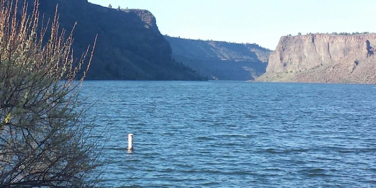 State officials are asking boaters to use caution and patience when boating during temporary lower-than-normal reservoir levels through this spring at The Cove Palisades State Park
