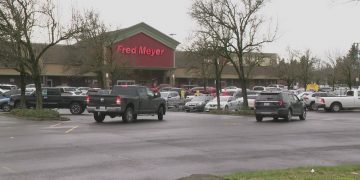 Man Arrested After Stabbing 86-Year-Old in Fred Meyer Parking Lot