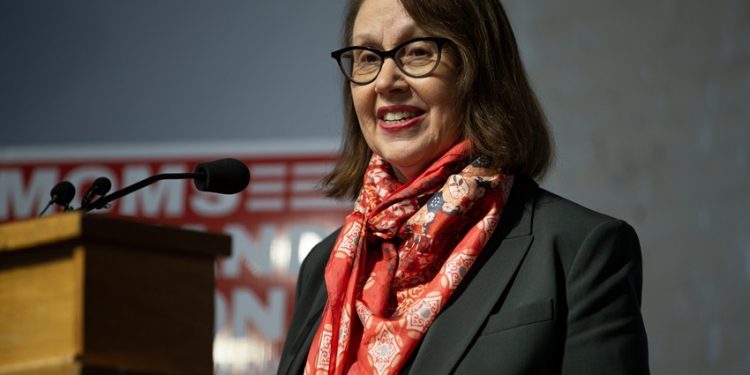 Oregon Launches “Sanctuary Promise” Community Toolkit to Educate Residents on Immigrant Rights