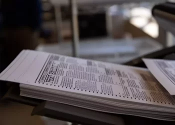 Deschutes County Moves Toward Expanding Commission and Exploring Districts