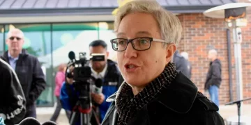 Oregon Governor Kotek Proposes $137.7 Billion Budget Focused on Housing, Education, and Public Services