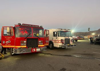 Oregon Firefighters Mobilize to Assist California Amid Ongoing Wildfires