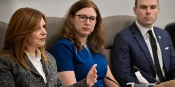 Oregon Lawmakers Tackle Budget, Housing, Education, and Transportation in 2025 Legislative Session