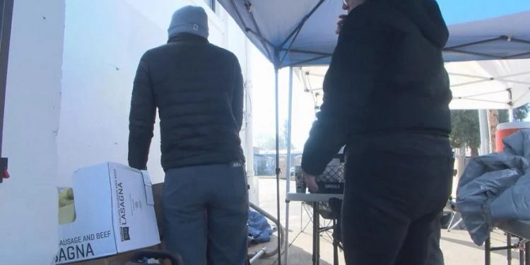 A Volunteer-Led Initiative Provides Vital Support to Eugene’s Unhoused Community