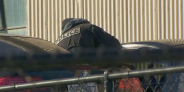Portland Police and Federal Officials Raid Chop Shops in Happy Valley