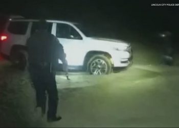 Beaverton Man Arrested for DUII, Reckless Driving After Speeding on Lincoln City Beach