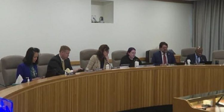 Oregon Senate Bill 748 Sparks Debate Over Unemployment Benefits and Drug Testing