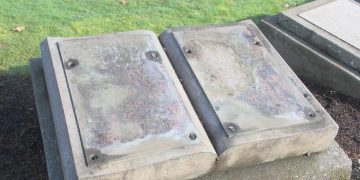 Community Outraged After War Memorial Plaques Stolen from Eugene Church