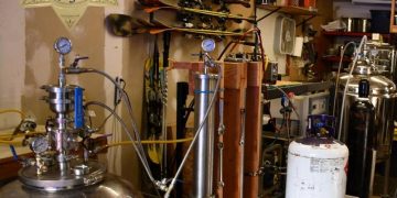 Illegal Butane Hash Oil Lab Dismantled in Cottage Grove, Two Arrested