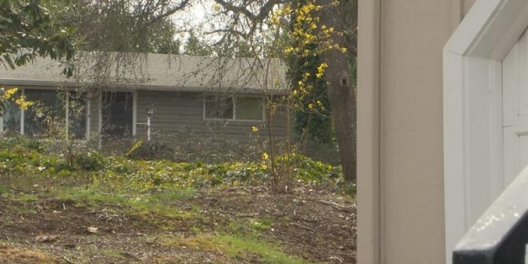 Fatal Shooting on West 18th Avenue in Eugene Leaves Neighbors in Shock