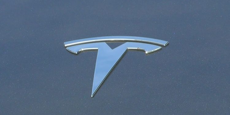 Gunshots Fired at Tesla Dealership in Tigard, Oregon; FBI Investigating Series of Vandalism Incidents