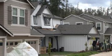 Landslide Forces Evacuations in Eugene’s Moon Mountain Neighborhood