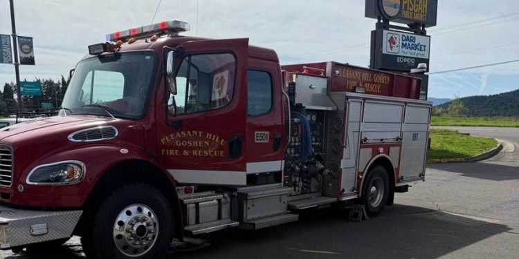 Firefighters Quickly Extinguish Fryer Fire at Pleasant Hill Grocery Store