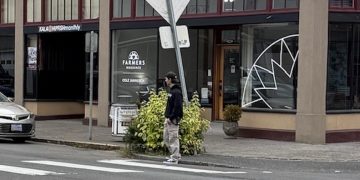 Astoria police and Oregon State Police conduct crosswalk enforcement, issue citations and make arrest